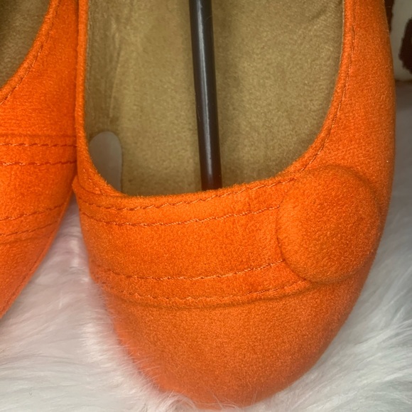 Brand New orange women’s flats size 10 - Picture 4 of 6